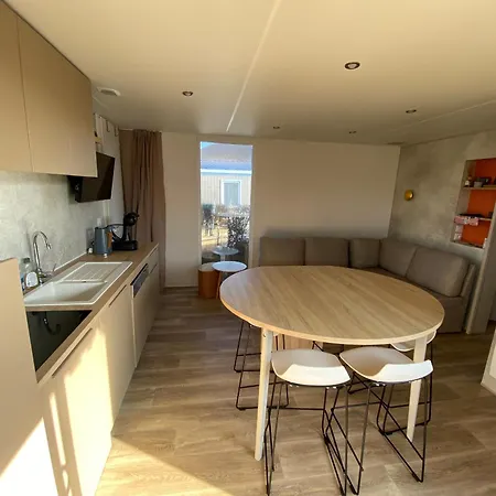 ***mobil-home Confortable 6 Pers, 3 Ch, 200m Plage, Piscine, Fitness, Marche Local*** - Fr-1-361a-67