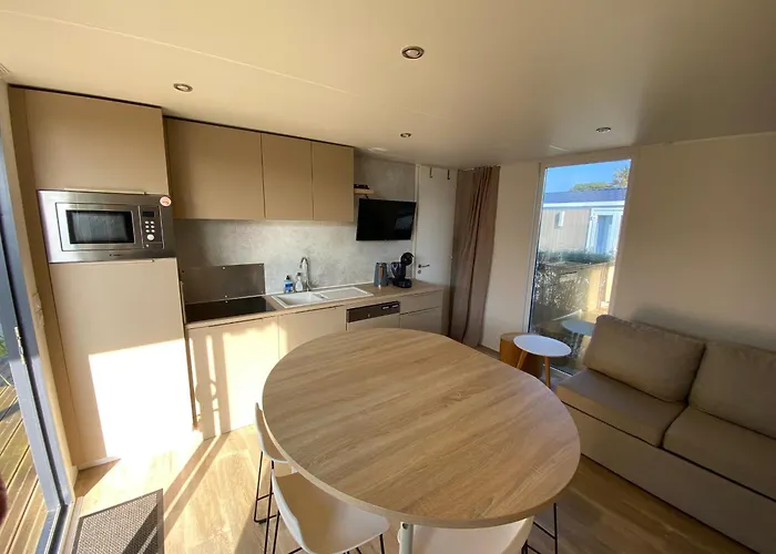 度假居 ***mobil-home Confortable 6 Pers, 3 Ch, 200m Plage, Piscine, Fitness, Marche Local*** - Fr-1-361a-67